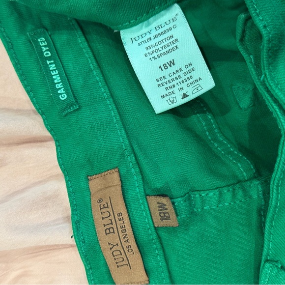 Judy Blue Emerald Green Ankle Jeans Women’s Size 18W Stretch Denim - Picture 3 of 3